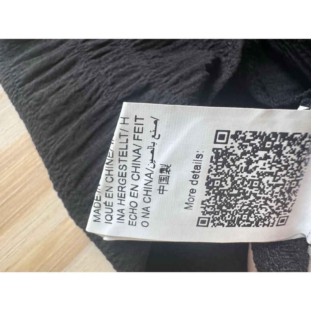 Emery Rose Black Sleeveless Textured Ruffle Hem Dress Size L Shift Boho - Picture 9 of 9